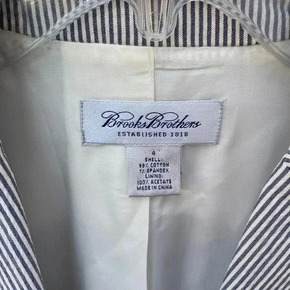 Brooks Brothers Seersucker Blazer - Picture 2 of 6